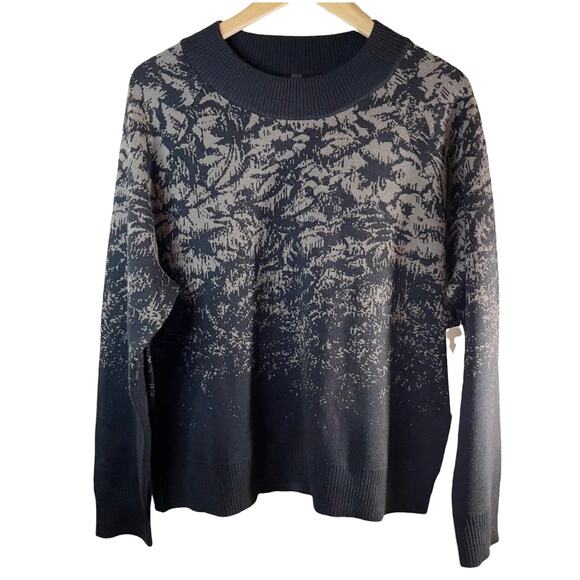 NWT Athleta Women's Jacquard Crew Sweater Merino Wool Blend Black Gray Sz Medium - Picture 1 of 10